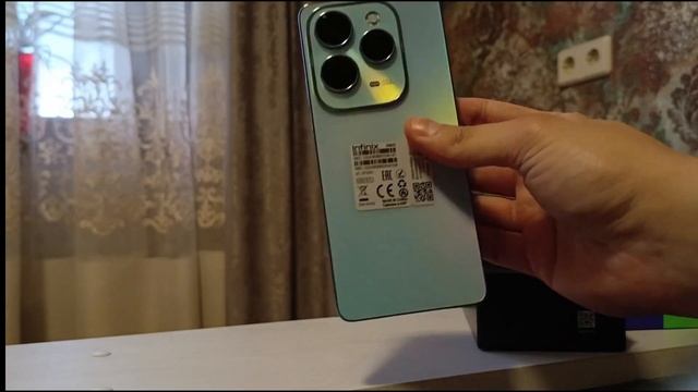 Распаковка — Смартфон Infinix Hot 40 Pro смотреть онлайн