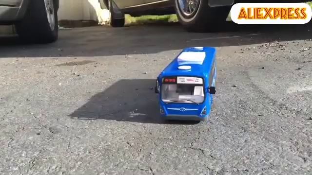 Автобус на радиоуправлении смотреть онлайн