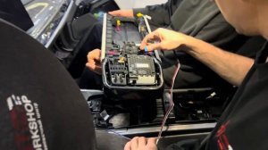 BMW ID8 и ID8 5 - процедура установки доп оборудования