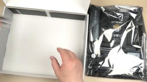 Розпаковка Asus TUF GAMING Z790-PLUS WIFI