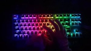 Обзор на Red Square Keyrox TKL Fireworks / ASMR