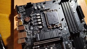 Материнская плата MSI PRO B760M-P
