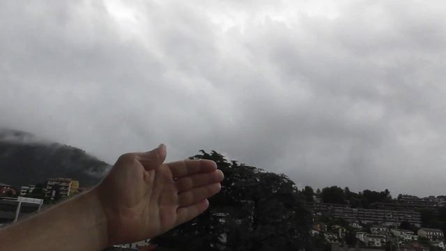 Дожди Заливают Швейцарию.Туман в Горах.Люди из Украин? смотреть онлайн