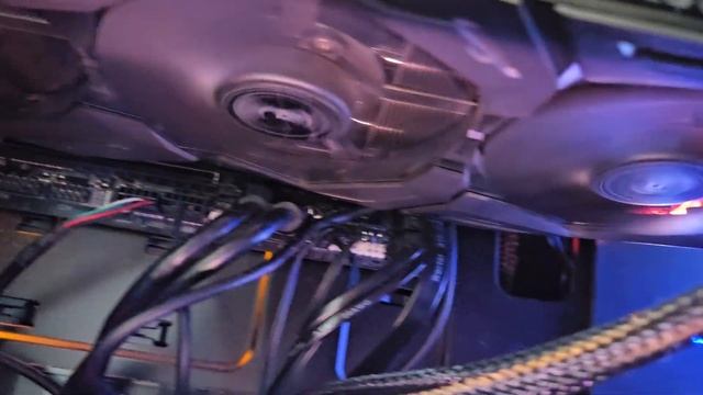 Видеокарта ASUS ROG Strix GeForce GTX 1080 Ti OC 11GB GDDR5X смотреть онлайн