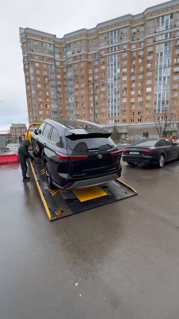 Тойота хайлендер в работу