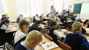 Единые школьные учебники по всем предметам создадут в течение трех лет