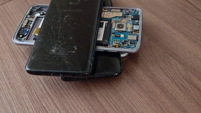 iPhone 7 и Galaxy s8 в 2025 Стоит ли покупать БРАТЬ ИЛИ СЛИВАТЬ смотреть онлайн