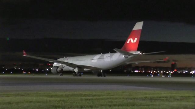 Первый в истории омского аэропорта рейс Airbus А330