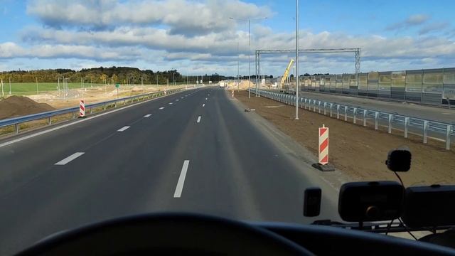 Автобан s61 в Польше, Сдохли АКБ, СТОИТ ЛИ РАБОТАТЬ В БЕЛ смотреть онлайн