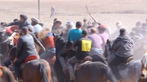 Аз Конибодом бо аспи S7-ни Хочи Кахрамон Халим полвон м?