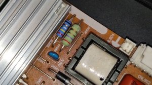 EDGE LED подсветка Samsung UE40D500PW