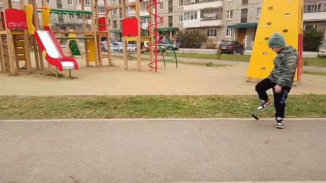 брата разбил телефон смотреть онлайн