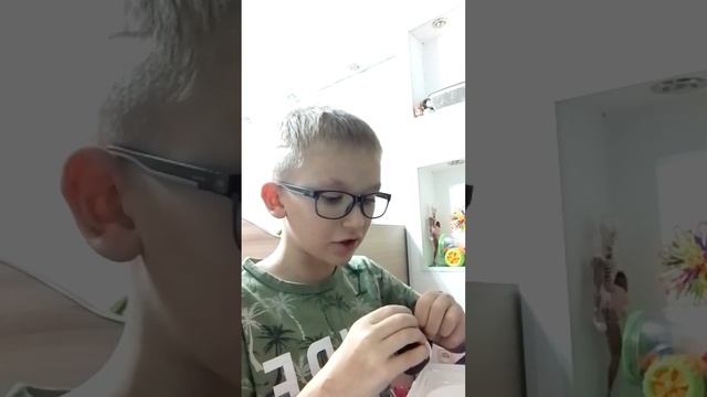 Обзор на новые наушники iPhone чек смотреть онлайн