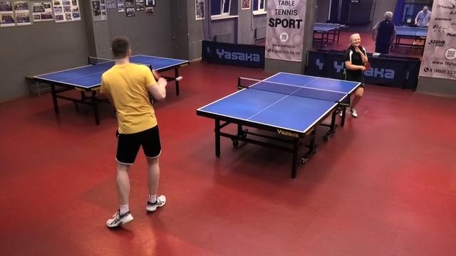 однажды Орлова О. - Жураковский А. после турнира 20.05 по настольному теннису