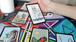 Макрон и Бриджит вокзал для двоих... Эзотерика. Дисклеймер.