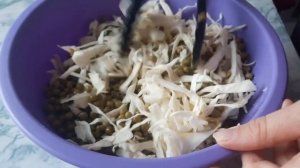 Готовлю салат из двух ингредиентов,  быстрый, лёгкий и