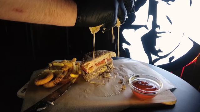 Quentin бургер, очень сочно (#2) смотреть онлайн