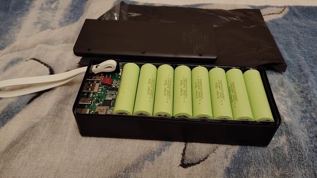 Мощный повербанк на Tesla банках смотреть онлайн