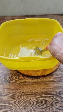 1 столовая ложка на кипяток и кухонные полотенца белоснежные.