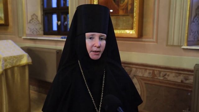 В Казанский монастырь принесен ковчег с частицами мощ смотреть онлайн