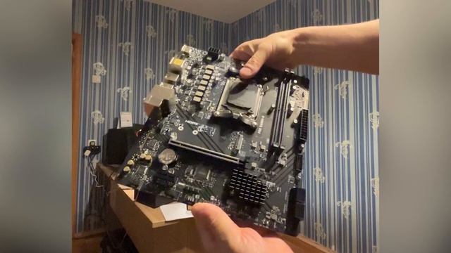 Материнская плата MSI PRO B650M-B смотреть онлайн