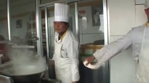 China, Taishan, Chinese Noodles - Китай, Тайшань. Делают лапшу