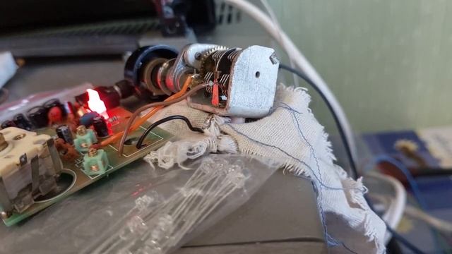 Аналоговый ФМ на Океан. Из серии: "надо , чтобы был анал смотреть онлайн