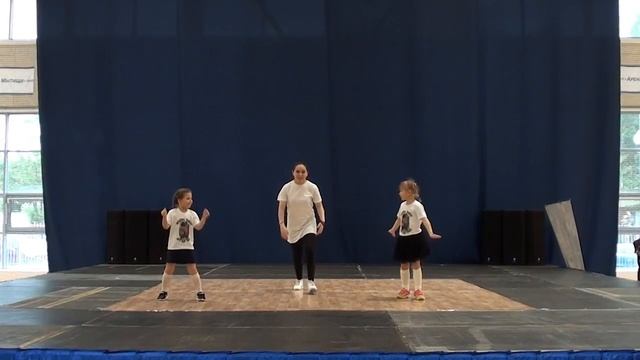 Хип-Хоп 4-6 лет, Отченик 2016 смотреть онлайн