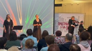 И на Марсе будут яблони цвести
сл. Е. Долматовского, муз. В. Мурадели