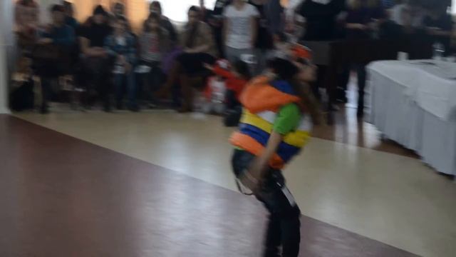 Езерова София / Тренер Ольга Вьюн / Hip-hop смотреть онлайн