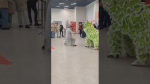 Тот же Китайский Лев, но с другого ракурса