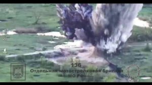 Поражение моста ракетой X-38.