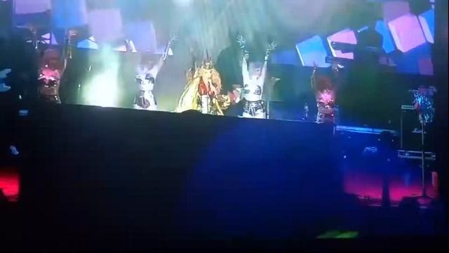 Оля Полякова - Королева ночи (камера на ДКиТ НКМЗ, 25.09.21/ смотреть онлайн