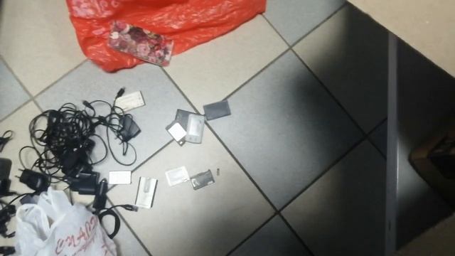 Купил 4кг телефонов за 13$!!! Новый старинный смартфон, в? смотреть онлайн