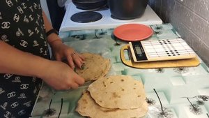 Тонкий лаваш из цельнозерновой муки. Для пп рецептов.