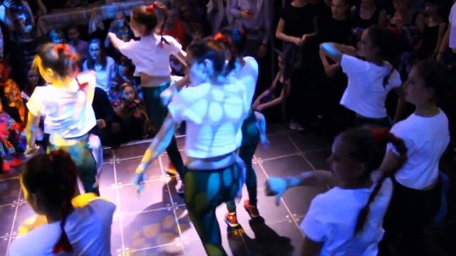 Самая танцевальная школа. 3 тур. Battle .99 школа против 61 .г.Новокузнецк.