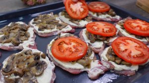 СОЧНЕЕ и ВКУСНЕЕ МЯСА Я ЕЩЕ НЕ ГОТОВИЛА! НЕЖНЕЙШАЯ СВИНИНА с грибами в духовке.