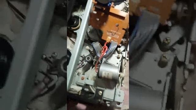 и снова видео плеер FUNAI , замена пасика, выброса кассет?
