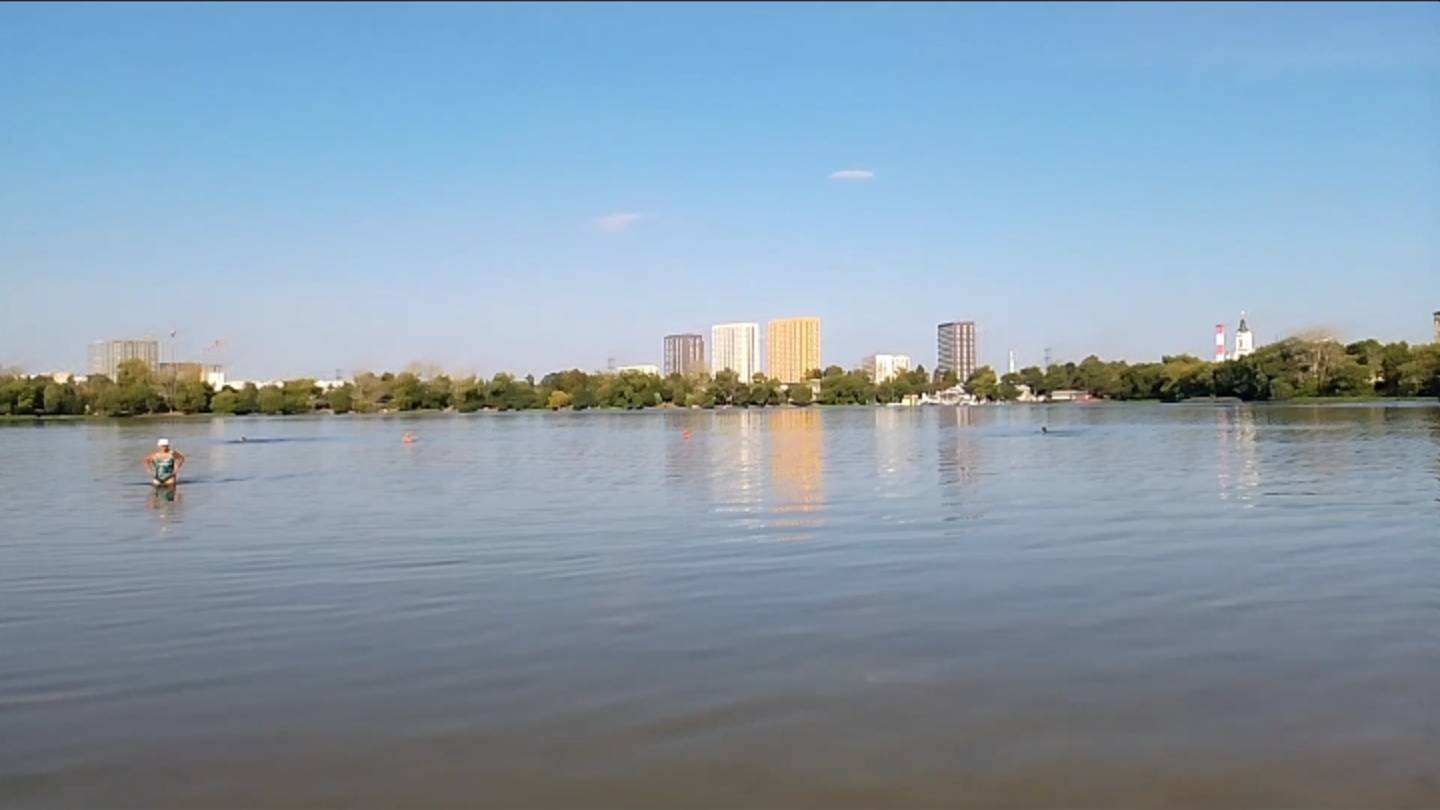 Где купаются Москвичи. Шикарное место. В восторге от Белого озера в Косине