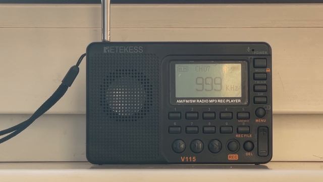 Прием радио на СВ диапазоне 999 кгц днем Retekess v115 смотреть онлайн
