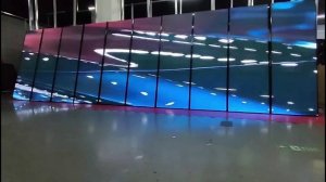 🔥 LED-экран PD серии — революция в цифровых постерах! (30 сек)