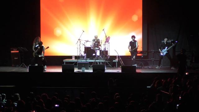 «На заре» (кавер на песню группы «Альянс») — Александр Казьмин и Ярослав Баярунас смотреть онлайн