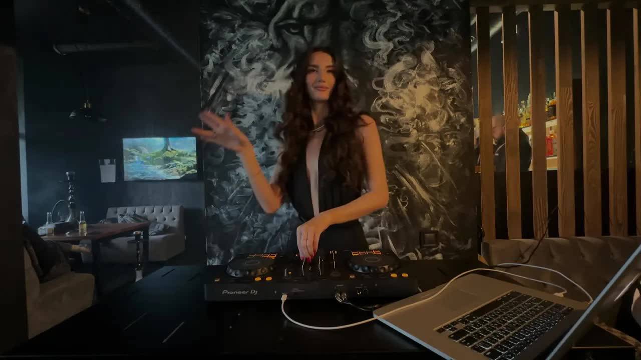 Live DJ Set at Lounge Bar | House • Indie Dance • Melodic Techno