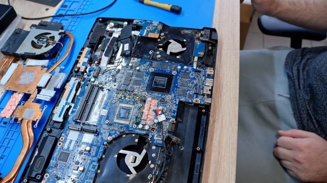 Подлость Lenovo на "легкосплаве", ошибка 43 на hasse и 4 дополн смотреть онлайн