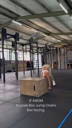 8 min EMOM - Burpees vs. Box. Are you in 🥵