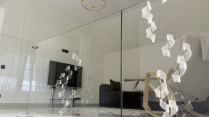 Цельностеклянное ограждение на лестнице когда безопасность не спорит с дизайном