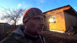 Почему нельзя выкидывать старые вещи. Убираем наших с?