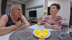 На улице ДОЖДЬ и нет ДЕНЕГ! Едим ПОСЛЕДНЕЕ МАНГО и думаем как жить ДАЛЬШЕ без ДЕНЕГ! Таиланд Влог