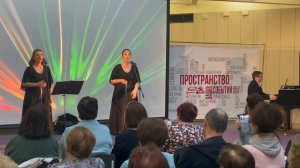 Березы, из к/ф «Первый день мира»
сл. В. Лазарева, муз. М. Фрадкина