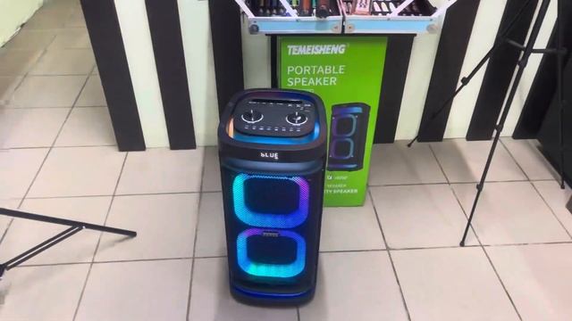 Мощная портативная активная колонка с беспроводными ? смотреть онлайн